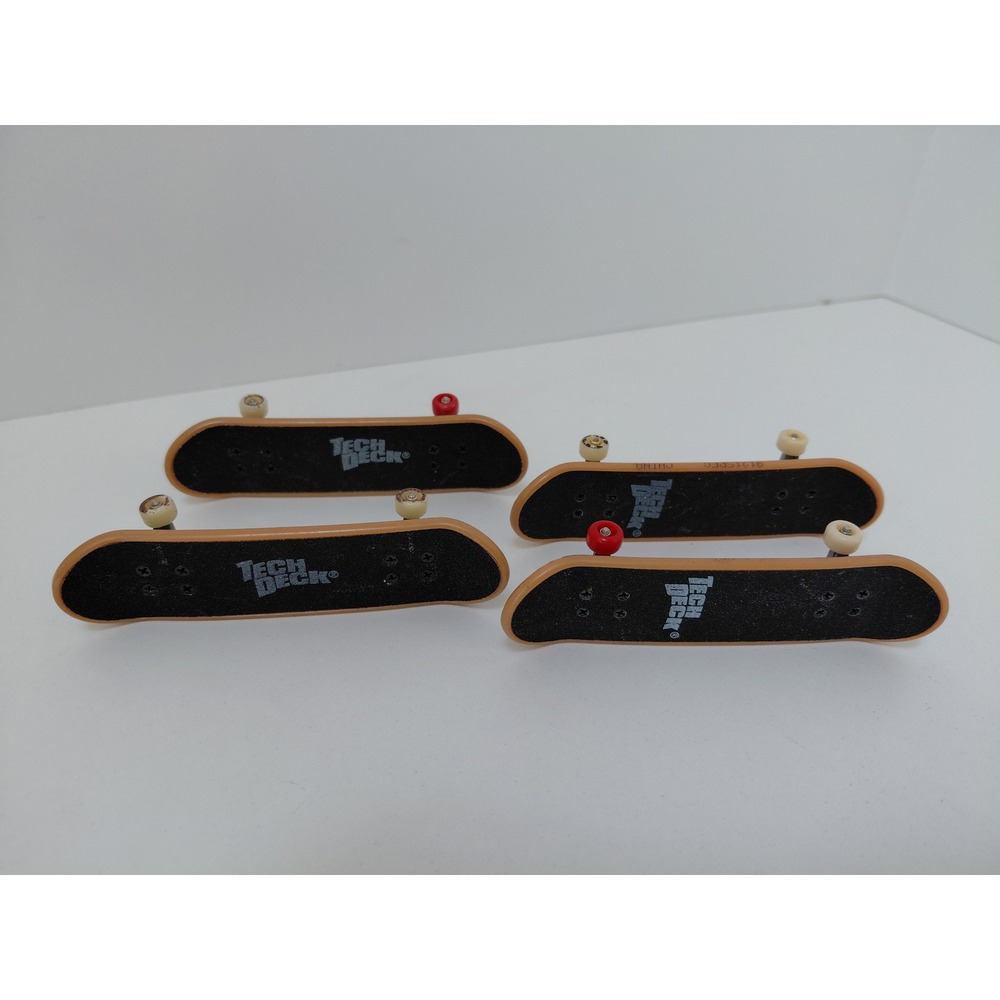 Tech Deck Fingerboard Lot of 4 Baker Powell Peralta Finesse Alex Carolino Skate
